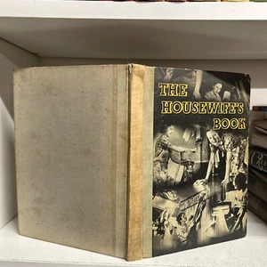 1937 Daily Express The Housewifes Book ( Social History ) C1 - Picture 1 of 4