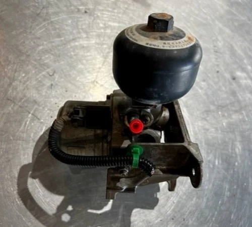 Conjunto de bomba acumuladora de refuerzo de freno Honda Civic 2006-2011 1,3 L MX híbrido fabricante original Foto 1 de 1