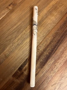 Vintage geschnitzter & bemalter Tiger Zigarettenetui - Bild 1 von 5