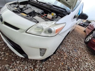 (LOCAL PICKUP ONLY) Fuel Tank Prius VIN Du 7th And 8th Digit Fits 10-15 PRIUS 26 - Image 1 of 4