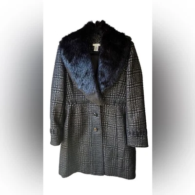 Casaco preto e cinza cache com colarinho de pele sintética. Grande. Ótimo estado - Imagem 1 de 4
