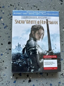 Snow White & The Huntsman (Blu-ray, DVD, 2012) New Target Exclusive Extended - Picture 1 of 10