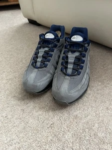 Men’s Grey & Blue 2019 Nike ID Air Max 95 Trainers Size 8.5 UK - Picture 1 of 7