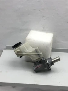 07 08 09 10 11 12 13 Cilindro maestro de freno Nissan Altima OEM 46010JA02A - Imagen 1 de 4