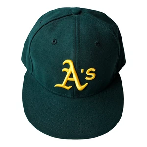 Oakland Athletics Hat Cap Fitted Mens 7 1/8 Green Yellow MLB Baseball New Era - Picture 1 of 11