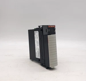 Allen-Bradley 1756-IF8IK ControlLogix 8 puntos aislado de entrada analógica - Imagen 1 de 4