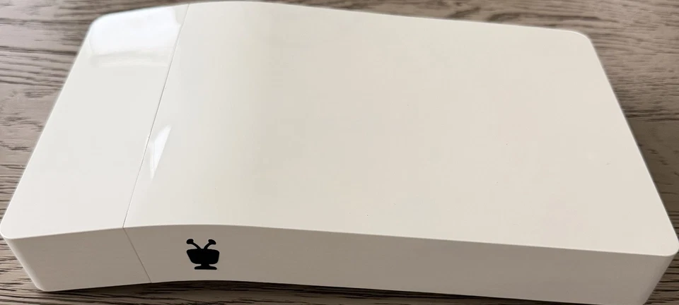 TIVO Bolt Unified Entertainment System 1000GB 4K Used with Remote - Image 1 of 3