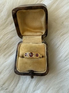 PRETTY ANTIQUE ENGLISH 18K GOLD RUBY & DIAMOND RING c1903 - Picture 1 of 4