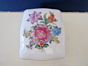 Floral trinket box vintage collectible bone china - Picture 1 of 11