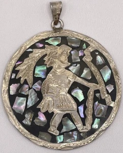 Colgante guerrero azteca de doble cara con incrustación de abulón y turquesa de plata esterlina (17,21 g) - Imagen 1 de 6