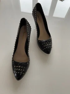 Prada Pumps mit Nieten - Bild 1 von 4