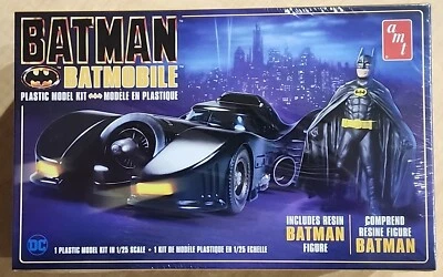 New / Sealed AMT Batman Batmobile w/ Figure 1/25 Scale Model AMT 1107M/12  - Image 1 of 4