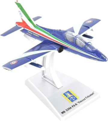 Italeri 48264 MB-339A Frecce Tricolori Pony 8, scala 1:100 livrea ufficiale 2025 - Immagine 1 di 3