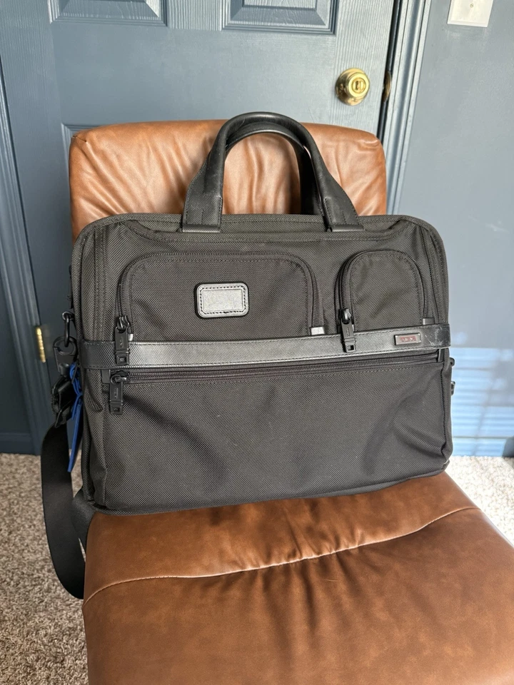 Tumi Expandable Briefcase Nylon 26141D2U Black - Image 1 of 3