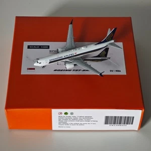 JC Wings Singapore Airlines Boeing 737 MAX8 9V-MBA 1:400 EW438M005 - Imagen 1 de 1