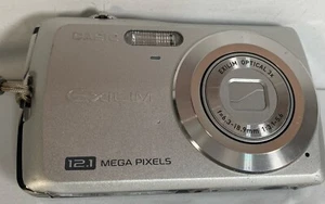Casio EXILIM EX-Z35 12.1MP Digital Camera Not Tested No Charger - Picture 1 of 3