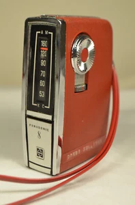 Vintage Panasonic R-1326 Portable Transistor Radio In Red Scarce Working - Picture 1 of 5