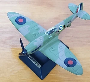 BRITISH SPITFIRE WW II ROYAL AIR FORCE DIECAST W/ STAND - Picture 1 of 7