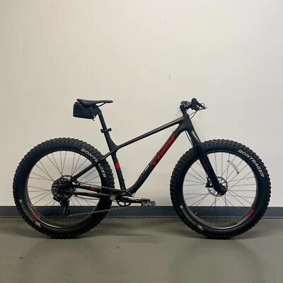 2016 Trek Farley 9.8 Carbon Fat Bike XL 21.5", Matte Carbon Smoke, 27.5 x 3.8 - Image 1 of 4