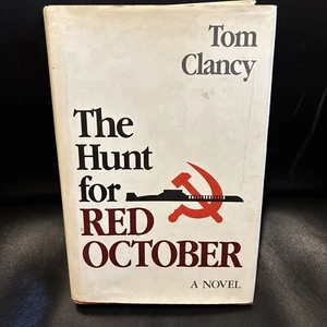 The Hunt for Red October Tom Clancy First Edition Naval Institute Press HCDJ - Foto 1 di 8