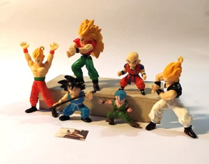 Lotto personaggi Dragon Ball Z in plastica cm 4,5 / 8 - Foto 1 di 3