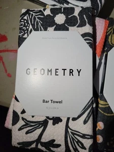 Geometry Bar Towel 12"x24" - Black Flower Garden - Picture 1 of 3