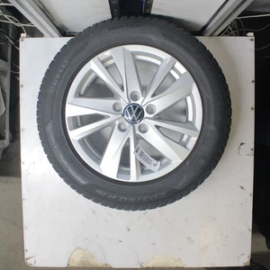 Original VW Touran Winterkompletträder 205/60 R 16 96H 5TA601025Q Pirelli DOT21 - Bild 1 von 5