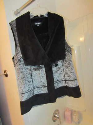 NWOT women's faux fur winter vest Tribal Size S black/gray colors WARM - Image 1 of 4