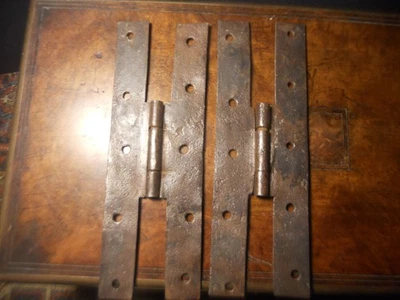 18º Antiguo BISAGRAS DE HIERRO Puertas tempranas Área de Nueva Inglaterra Herrajes MÁS GRANDE 8-7/8 Tamaño Foto 1 de 4
