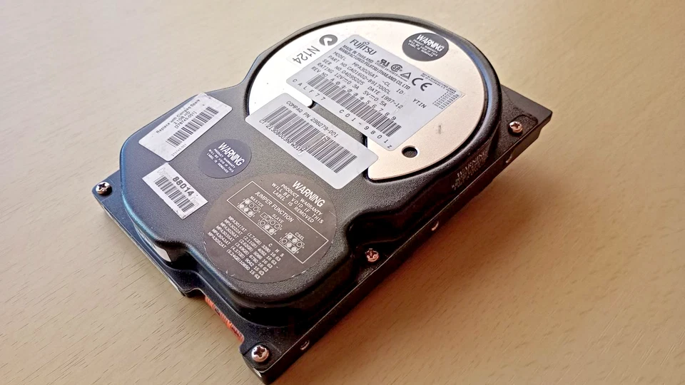 Fujitsu 2.6GB Internal 5400RPM 3.5" (MPA3026AT) HDD - Image 1 of 1