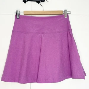 Beyond Yoga Falda Púrpura Ojo Espaciado Tie Breaker Círculo Mini Skort Tenis Pequeña - Imagen 1 de 8