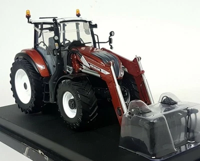 UH 1/32 Scale 6235 New Holland T5.120 Fiat Centenario + 740TL Terracotta Loader - Image 1 of 4
