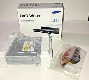 Samsung SH-224 S-ATA 24X Internal DVD Writer Drive - Open Box Never Used - Photo 1/11