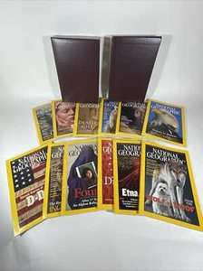 2002 National Geographic Set 12 Books Originals Nat Geo Magazines w Cases - Imagen 1 de 4