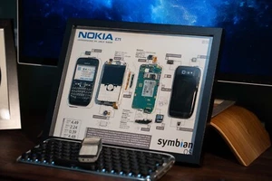 Teardown Art,Framed Nokia Series Disassembled,Wall Decor,Gift for Him. - Picture 1 of 22