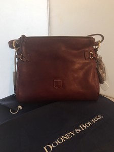 dooney & bourke florentine leather twist ensacar shoulder bolsa