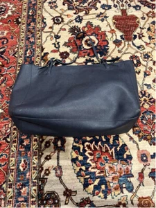 Tory Burch Large Saffiano Leather Buckle Tote Bag Purse in Navy FLAW - Picture 1 of 13