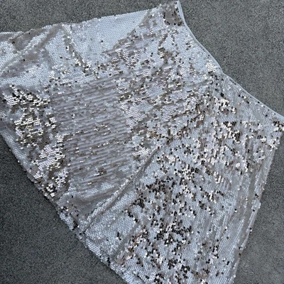 Minifalda Lucy Paris para mujer grande lentejuelas blanca plateada brillante fiesta de vacaciones Año Nuevo Foto 1 de 4