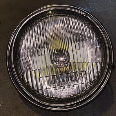 1977 年雅马哈 XS750 前灯头灯 — 第 1/2 张图片