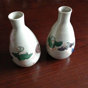 Botellas de sake Kutani Ware 2 piezas 13 cm Tokkuri recipiente para beber cerámica japonesa - Imagen 1 de 5