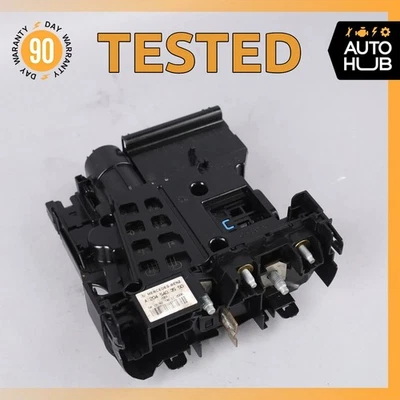 08-11 Mercedes W204 C350 C300 Fuse Relay Box Junction Terminal Connector OEM - Image 1 of 4