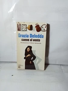 Grazia Deledda canne al vento - Foto 1 di 13