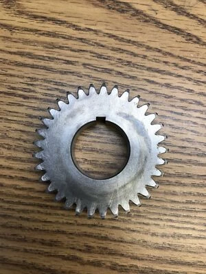 KAWASAKI KLR650 2000-2018, ENGRANAJE PRIMARIO SPUR 33T PARTE # 13097-1333 Foto 1 de 4