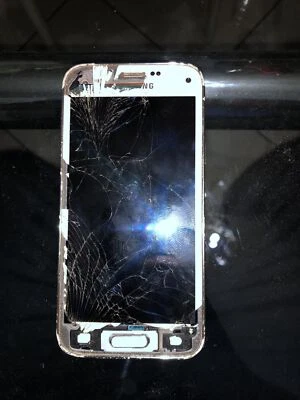 samsung s5 mini Lcd Rotto Main board Ok - Immagine 1 di 3