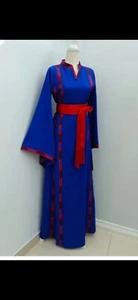 Traditional Palestinian Dress Embroidered with Embroidery and Shiny Crystals. - Picture 1 of 5