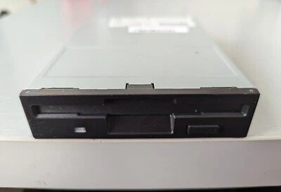 Внутренний дисковод гибких дисков Alps Electric Co. DF354H (121G) 3,5 дюйма - Изображение 1 из 4