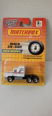 Matchbook Mack CH-600 MB8 White 1990 Vintage - Image 1 of 2