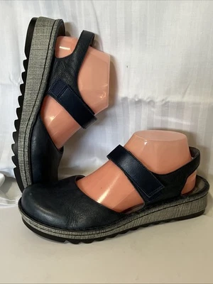 Sandalia Zapatos Naot Lantana Punta Cerrada EU 39 US 8-8.5 Mary Jane Cuero Azul Foto 1 de 4