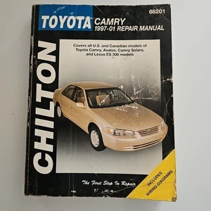 Chilton Toyota Camry 1997-01 Repair Manual Plus Avalon Solara & Lexus ES 300 - Foto 1 di 13