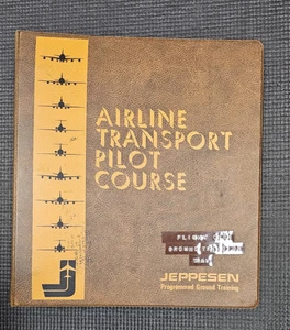 Vintage Jeppesen Airline Transport Pilot Course 3 Ring Binder empty - Picture 1 of 5